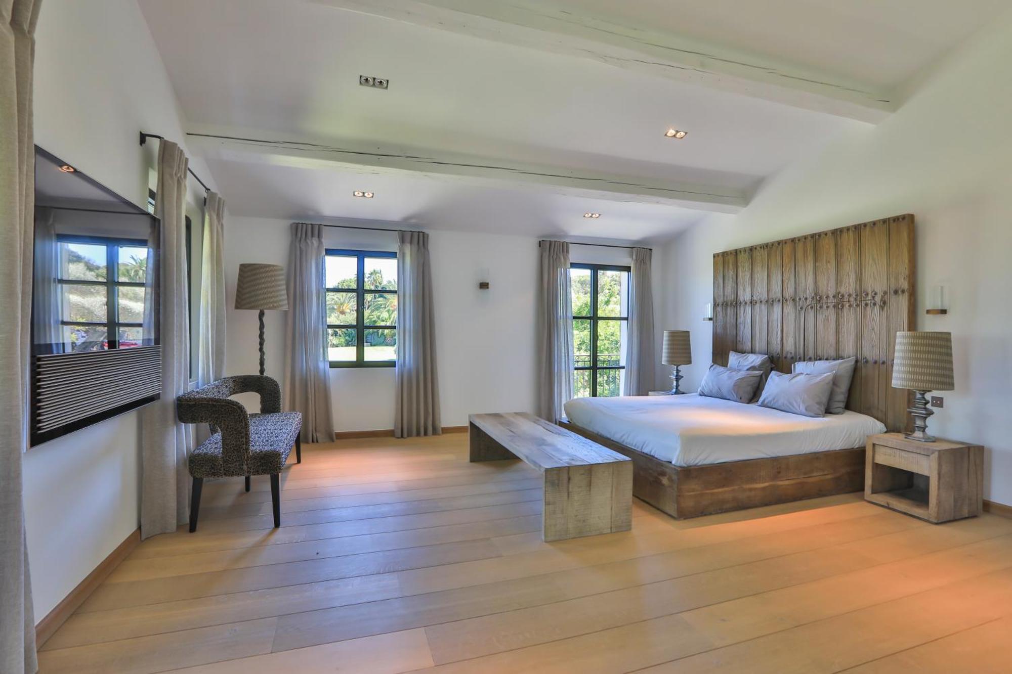 Vyylla Private Resort Saint-Tropez Room photo